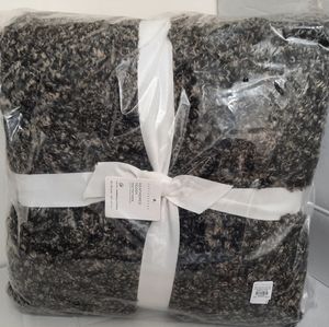 POTTERY BARN Heathered Teddy Faux Fur Throw 60" x 80" Charcoal gray